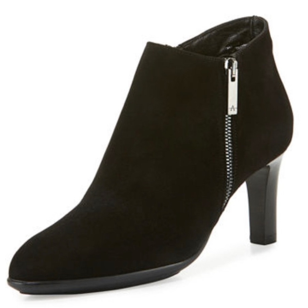 Aquatalia - “Dina” Style - Black Suede Side Zip Ankle Heel Booties (NEW)